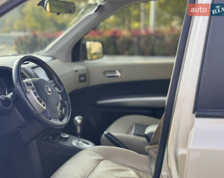 Бежевый Ниссан ИксТрейл, объемом двигателя 2 л и пробегом 232 тыс. км за 10900 $, фото 27 на Automoto.ua