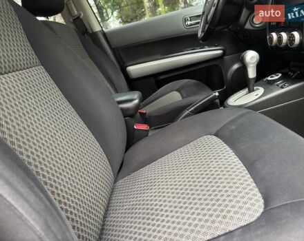 Бежевий Ніссан ІксТрейл, об'ємом двигуна 2 л та пробігом 173 тис. км за 8999 $, фото 51 на Automoto.ua