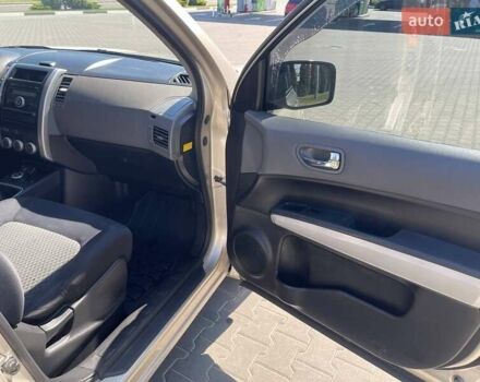 Бежевый Ниссан ИксТрейл, объемом двигателя 2 л и пробегом 293 тыс. км за 7999 $, фото 11 на Automoto.ua