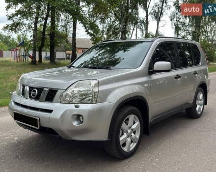 Бежевий Ніссан ІксТрейл, об'ємом двигуна 2 л та пробігом 173 тис. км за 8999 $, фото 3 на Automoto.ua