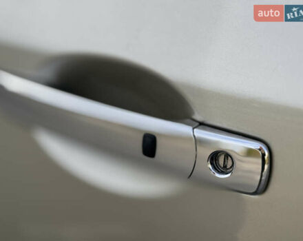 Бежевый Ниссан ИксТрейл, объемом двигателя 2 л и пробегом 232 тыс. км за 10900 $, фото 24 на Automoto.ua