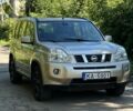 Бежевий Ніссан ІксТрейл, об'ємом двигуна 2 л та пробігом 270 тис. км за 4600 $, фото 4 на Automoto.ua