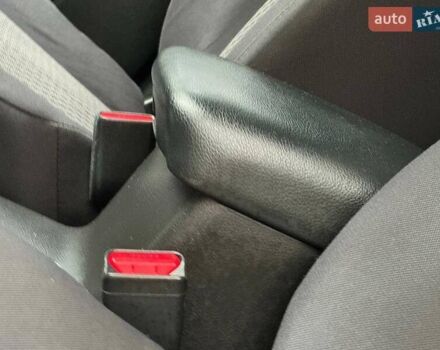 Бежевий Ніссан ІксТрейл, об'ємом двигуна 2 л та пробігом 173 тис. км за 8999 $, фото 29 на Automoto.ua