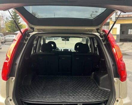 Бежевий Ніссан ІксТрейл, об'ємом двигуна 2 л та пробігом 247 тис. км за 9300 $, фото 16 на Automoto.ua