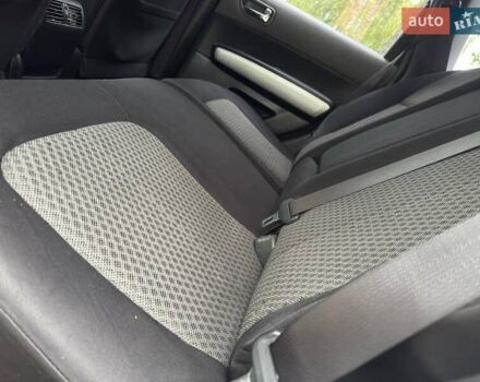 Бежевий Ніссан ІксТрейл, об'ємом двигуна 2 л та пробігом 173 тис. км за 8999 $, фото 36 на Automoto.ua