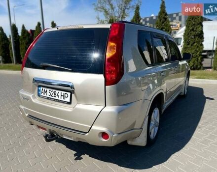 Бежевый Ниссан ИксТрейл, объемом двигателя 2 л и пробегом 293 тыс. км за 7999 $, фото 4 на Automoto.ua