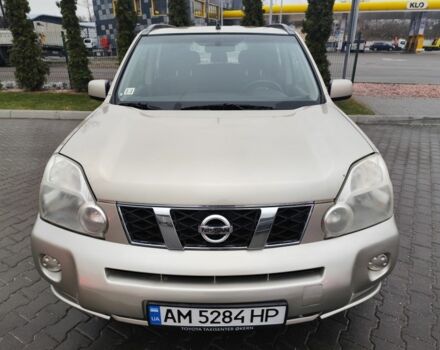 Бежевый Ниссан ИксТрейл, объемом двигателя 2 л и пробегом 289 тыс. км за 8300 $, фото 1 на Automoto.ua