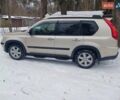 Бежевый Ниссан ИксТрейл, объемом двигателя 2 л и пробегом 230 тыс. км за 10700 $, фото 1 на Automoto.ua