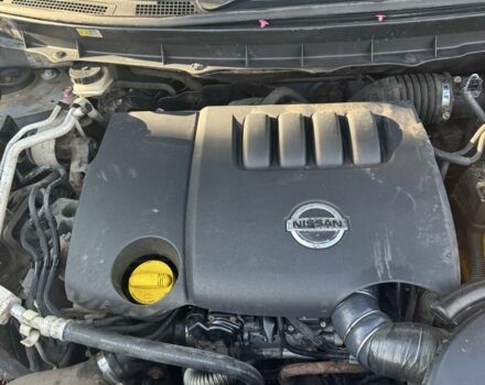 Бежевый Ниссан ИксТрейл, объемом двигателя 2 л и пробегом 63 тыс. км за 3700 $, фото 3 на Automoto.ua