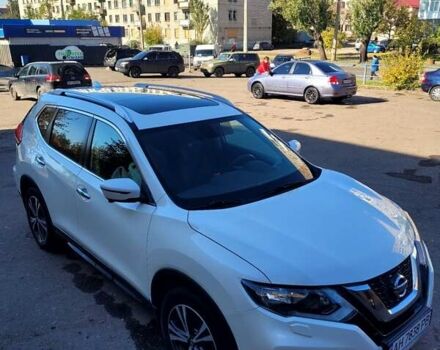 Бежевый Ниссан ИксТрейл, объемом двигателя 1.6 л и пробегом 147 тыс. км за 17500 $, фото 4 на Automoto.ua