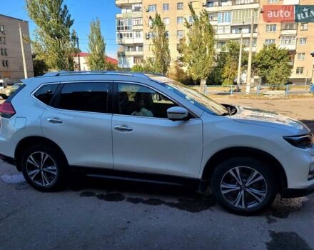 Бежевый Ниссан ИксТрейл, объемом двигателя 1.6 л и пробегом 147 тыс. км за 17500 $, фото 5 на Automoto.ua