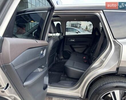 Бежевый Ниссан ИксТрейл, объемом двигателя 1.5 л и пробегом 51 тыс. км за 40038 $, фото 14 на Automoto.ua