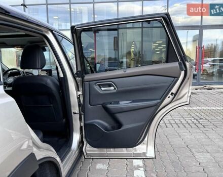 Бежевый Ниссан ИксТрейл, объемом двигателя 1.5 л и пробегом 51 тыс. км за 40038 $, фото 19 на Automoto.ua