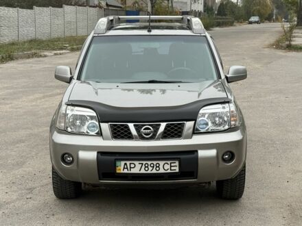 Ниссан ИксТрейл 2004 в Запорожье на Automoto.ua Бежевый Ниссан ИксТрейл, объемом двигателя 2.5 л и пробегом 265 тыс. км за 6000 $, фото 1 на Automoto.ua