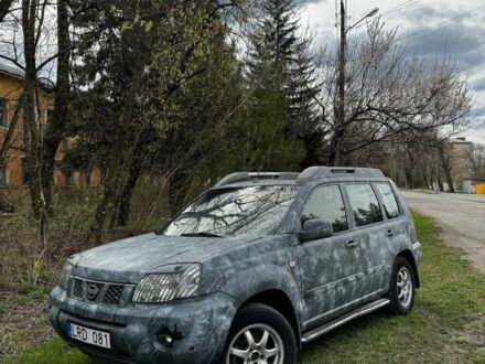 Бежевий Ніссан ІксТрейл, об'ємом двигуна 0.22 л та пробігом 340 тис. км за 3650 $, фото 1 на Automoto.ua