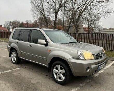 Бежевый Ниссан ИксТрейл, объемом двигателя 2.2 л и пробегом 333 тыс. км за 2434 $, фото 1 на Automoto.ua