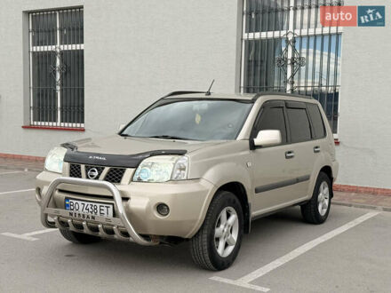 Ниссан ИксТрейл 2006 в Тернополе на Automoto.ua Бежевый Ниссан ИксТрейл, объемом двигателя 2.5 л и пробегом 293 тыс. км за 5750 $, фото 1 на Automoto.ua