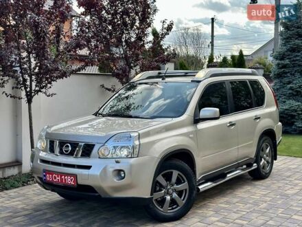 Ниссан ИксТрейл 2008 в Виннице на Automoto.ua Бежевый Ниссан ИксТрейл, объемом двигателя 2 л и пробегом 228 тыс. км за 10999 $, фото 1 на Automoto.ua