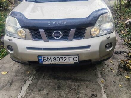 Бежевий Ніссан ІксТрейл, об'ємом двигуна 2 л та пробігом 183 тис. км за 9000 $, фото 1 на Automoto.ua