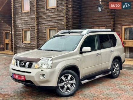 Ниссан ИксТрейл 2008 в Виннице на Automoto.ua Бежевый Ниссан ИксТрейл, объемом двигателя 2 л и пробегом 228 тыс. км за 10999 $, фото 1 на Automoto.ua