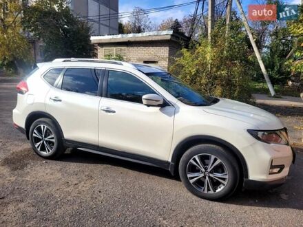 Бежевый Ниссан ИксТрейл, объемом двигателя 1.6 л и пробегом 147 тыс. км за 17500 $, фото 1 на Automoto.ua