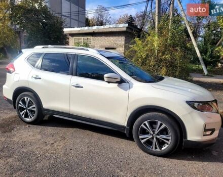 Бежевый Ниссан ИксТрейл, объемом двигателя 1.6 л и пробегом 147 тыс. км за 17500 $, фото 1 на Automoto.ua
