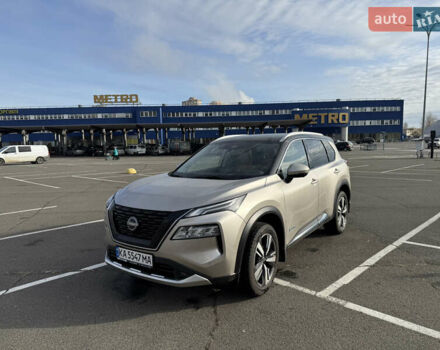 Бежевый Ниссан ИксТрейл, объемом двигателя 1.5 л и пробегом 24 тыс. км за 42200 $, фото 1 на Automoto.ua