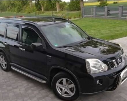 Чорний Ніссан ІксТрейл, об'ємом двигуна 2.5 л та пробігом 185 тис. км за 4500 $, фото 2 на Automoto.ua