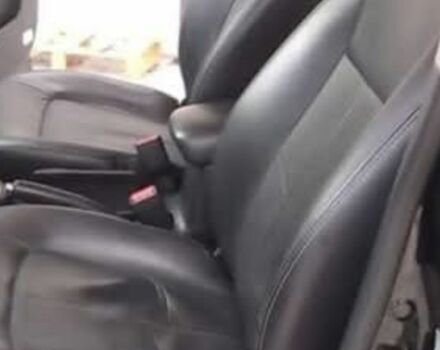 Чорний Ніссан ІксТрейл, об'ємом двигуна 2.5 л та пробігом 185 тис. км за 4500 $, фото 6 на Automoto.ua