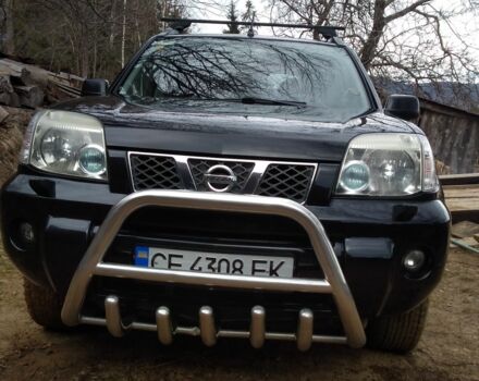 Чорний Ніссан ІксТрейл, об'ємом двигуна 2.2 л та пробігом 300 тис. км за 8281 $, фото 4 на Automoto.ua