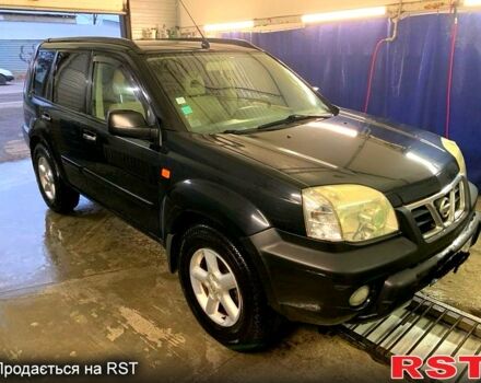 Черный Ниссан ИксТрейл, объемом двигателя 2.2 л и пробегом 372 тыс. км за 3500 $, фото 8 на Automoto.ua