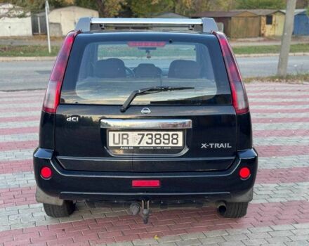 Черный Ниссан ИксТрейл, объемом двигателя 2.2 л и пробегом 250 тыс. км за 2500 $, фото 6 на Automoto.ua