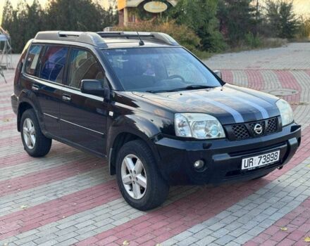 Черный Ниссан ИксТрейл, объемом двигателя 2.2 л и пробегом 250 тыс. км за 2500 $, фото 2 на Automoto.ua