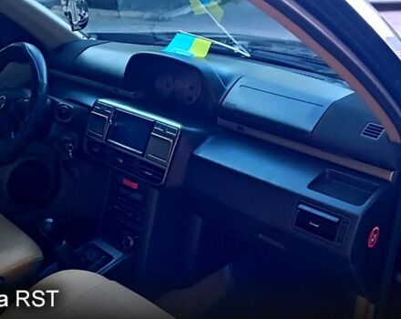 Черный Ниссан ИксТрейл, объемом двигателя 2 л и пробегом 257 тыс. км за 5800 $, фото 13 на Automoto.ua