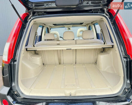 Черный Ниссан ИксТрейл, объемом двигателя 2 л и пробегом 320 тыс. км за 5600 $, фото 14 на Automoto.ua