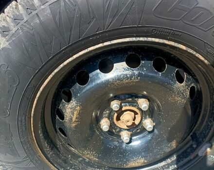 Черный Ниссан ИксТрейл, объемом двигателя 2.2 л и пробегом 333 тыс. км за 6500 $, фото 13 на Automoto.ua