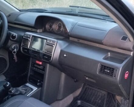 Черный Ниссан ИксТрейл, объемом двигателя 2 л и пробегом 380 тыс. км за 6500 $, фото 5 на Automoto.ua