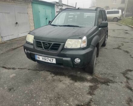 Черный Ниссан ИксТрейл, объемом двигателя 2.2 л и пробегом 220 тыс. км за 3350 $, фото 1 на Automoto.ua