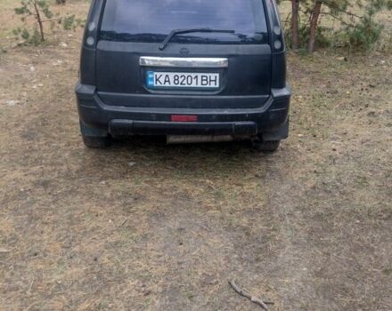 Черный Ниссан ИксТрейл, объемом двигателя 2 л и пробегом 302 тыс. км за 3984 $, фото 10 на Automoto.ua