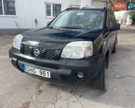 Черный Ниссан ИксТрейл, объемом двигателя 2.2 л и пробегом 308 тыс. км за 2800 $, фото 1 на Automoto.ua