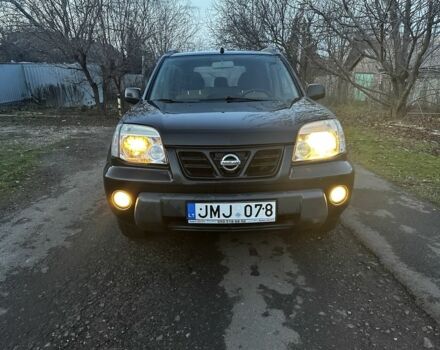Черный Ниссан ИксТрейл, объемом двигателя 0 л и пробегом 420 тыс. км за 2010 $, фото 1 на Automoto.ua