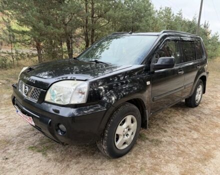 Черный Ниссан ИксТрейл, объемом двигателя 2.2 л и пробегом 225 тыс. км за 3800 $, фото 1 на Automoto.ua