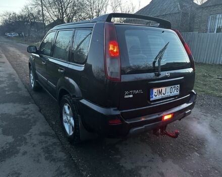 Черный Ниссан ИксТрейл, объемом двигателя 0 л и пробегом 420 тыс. км за 2010 $, фото 4 на Automoto.ua