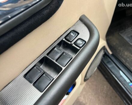 Чорний Ніссан ІксТрейл, об'ємом двигуна 2 л та пробігом 215 тис. км за 6490 $, фото 10 на Automoto.ua