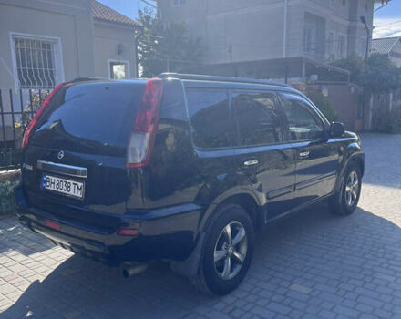 Черный Ниссан ИксТрейл, объемом двигателя 2.49 л и пробегом 176 тыс. км за 7800 $, фото 11 на Automoto.ua