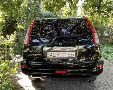 Черный Ниссан ИксТрейл, объемом двигателя 2.5 л и пробегом 287 тыс. км за 7700 $, фото 19 на Automoto.ua