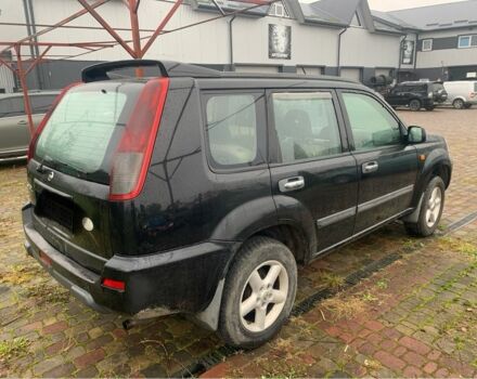 Черный Ниссан ИксТрейл, объемом двигателя 2.2 л и пробегом 370 тыс. км за 2950 $, фото 3 на Automoto.ua