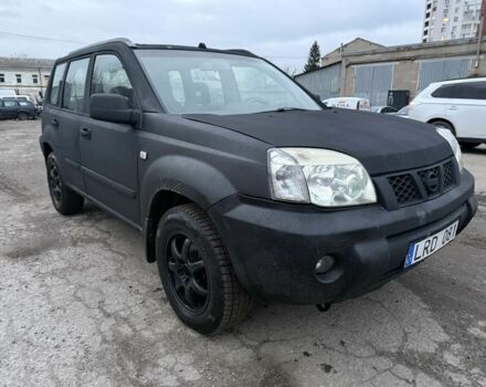 Черный Ниссан ИксТрейл, объемом двигателя 2.2 л и пробегом 278 тыс. км за 2800 $, фото 3 на Automoto.ua