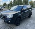 Черный Ниссан ИксТрейл, объемом двигателя 2.2 л и пробегом 220 тыс. км за 2750 $, фото 1 на Automoto.ua