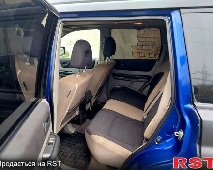 Чорний Ніссан ІксТрейл, об'ємом двигуна 2.2 л та пробігом 300 тис. км за 2750 $, фото 7 на Automoto.ua